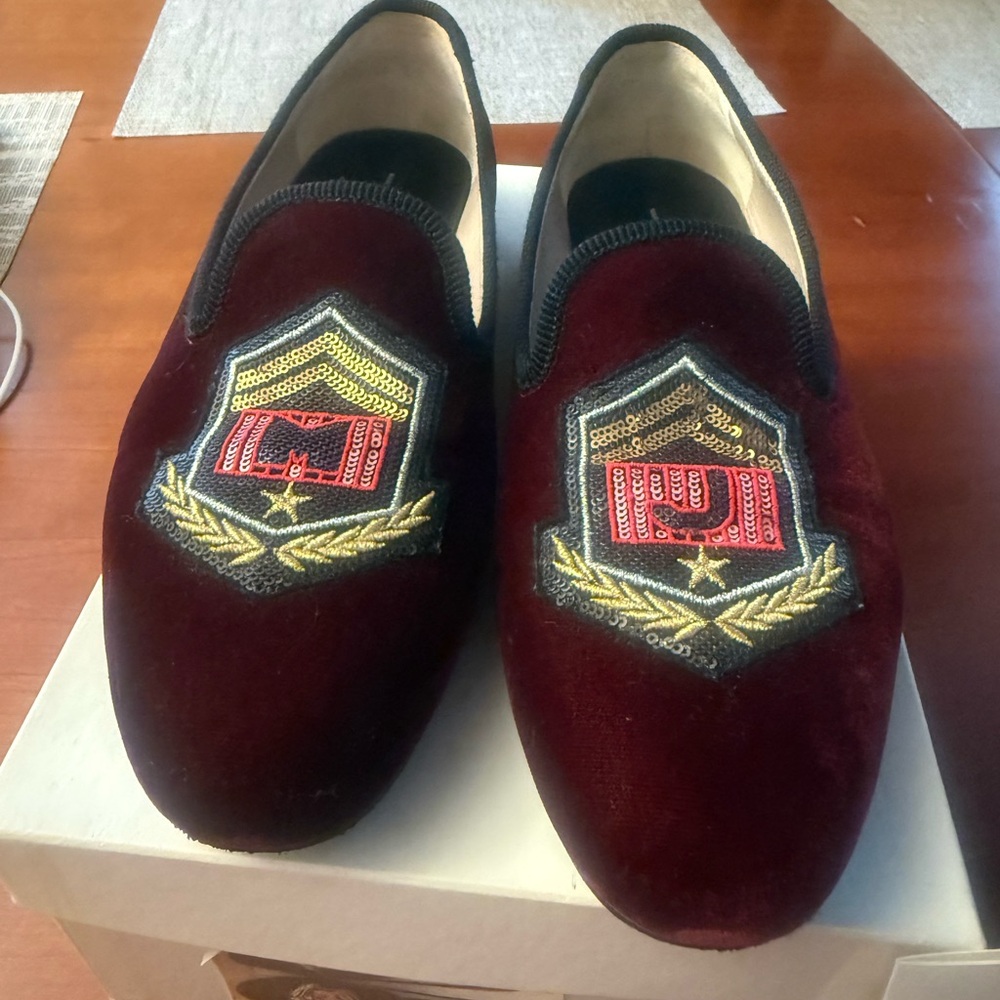 Marc Jacob’s  Burgundy Embroidered Loafers Flats Smoking Oxfords women’s 40 S